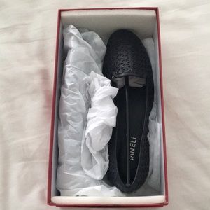 NWT Vaneli Celenne Loafer - Navy Helios